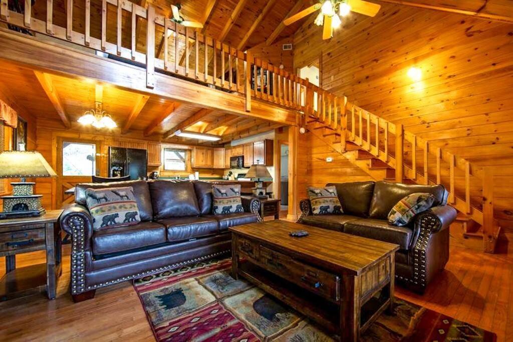 Pigeonforge Cabin Game Roomdog Friendlyhot Tub Pigeon Forge Luaran gambar